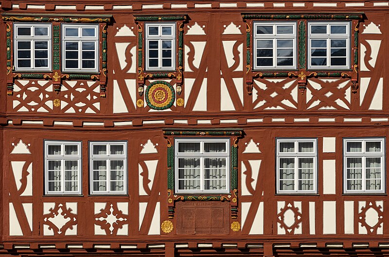 File:Mosbach - Altstadt - Marktplatz - Palmsches Haus - Südostfassade - Mittelteil.jpg