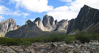 <span class="mw-page-title-main">Mount Monolith</span> Mountain in Yukon, Canada