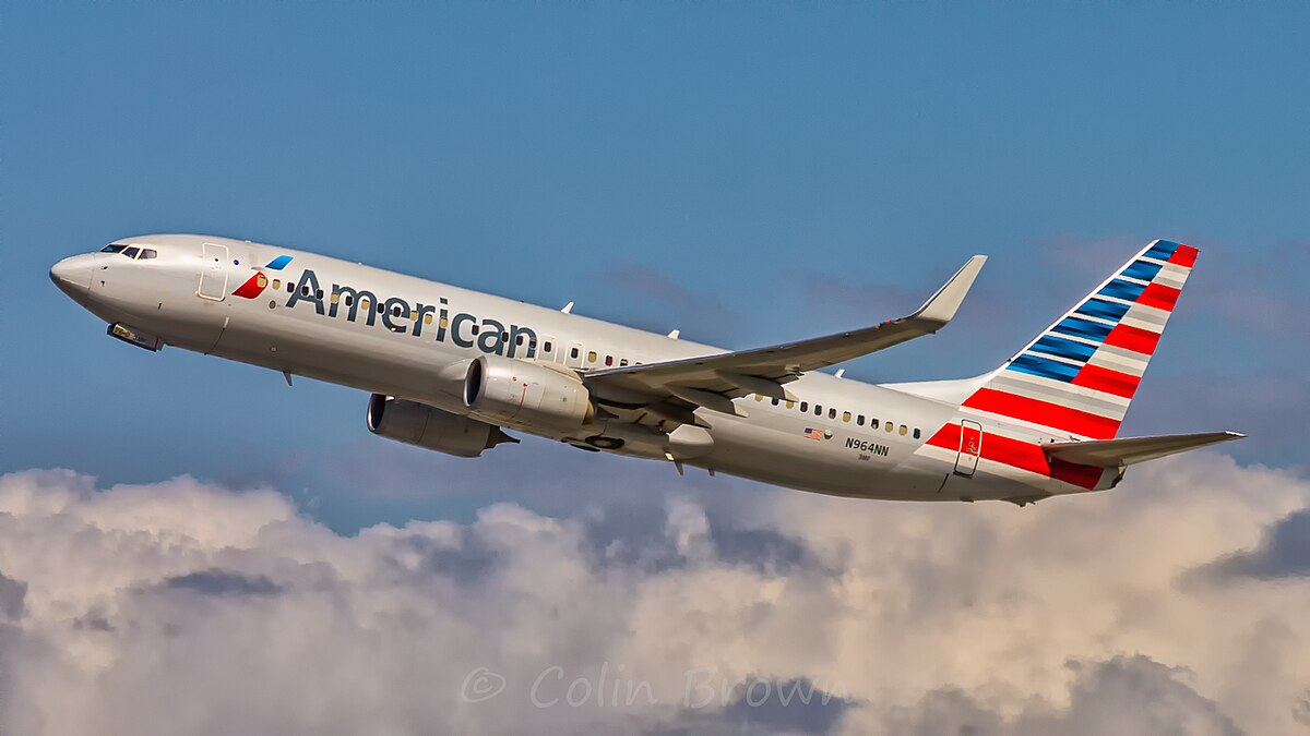 File:American Airlines, Boeing 737-823(WL), N969AN - LAX (22300501588).jpg  - Wikimedia Commons