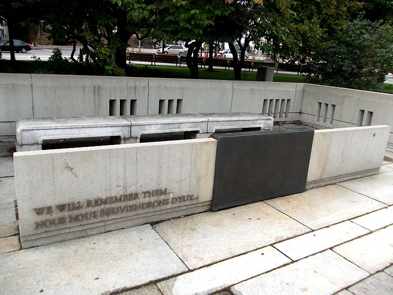 File:National War Memorial in Ottawa 3.JPG