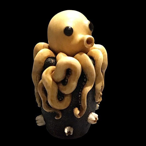 File:Octopus Netsuke (front)-black.jpg