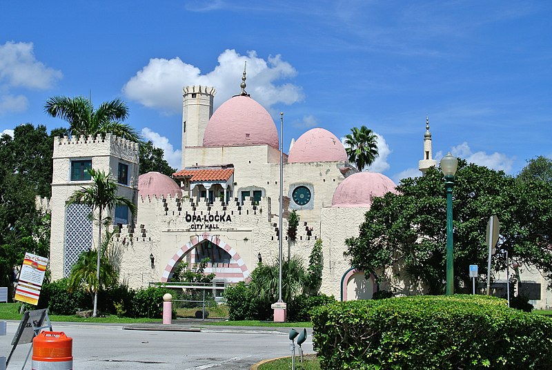 File:Opa-Locka City Hall.jpg