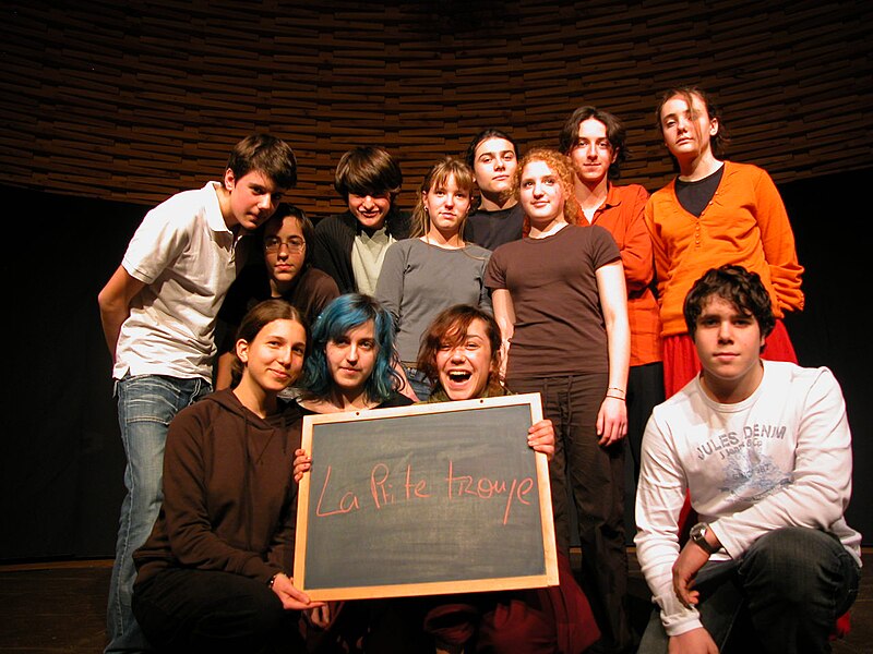 File:P4titetroupe2.JPG