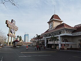 Imagen ilustrativa de la sección de la estación Palace