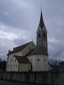 Pfarrkirche Pfalzen.JPG