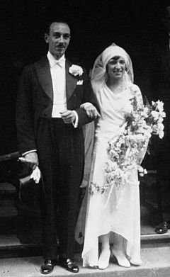 Pierre and Andrée Brunet 1929.jpg