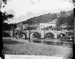 Pont Carrog, Llansanffraid Glyndyfrdwy
