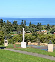 Monument including statues of Vasco Da Gama and Prince Henry the Navigator, at Warrnambool, Victoria Portuguese monument at Warrnambool.jpg