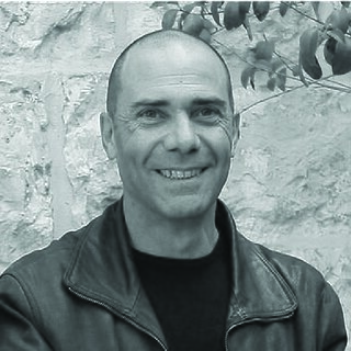 <span class="mw-page-title-main">Kenneth Segal</span> Israeli Industrial designer