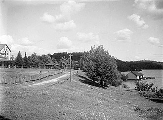 Prospect House Hotel in Port Sandfield, 1904 Prospect House - Port Sandfield, Ontario.jpg