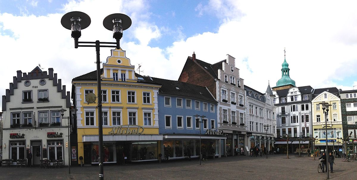 Фонтан-Обелиск (Marktfontaine, Markt 2) Бонн. Фредерик Реклингхаузен фото. Реклингхаузен ученый.