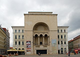 <span class="mw-page-title-main">Timișoara Palace of Culture</span> Building in Victory Square, Timișoara
