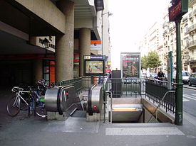Rambuteau métro 03.jpg