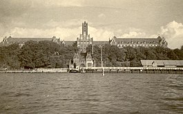 The Murwik Naval School in 1929 Red Castle by the Sea 1929.jpg