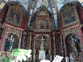 Altar-mor da igreja paroquial da Imaculada Conceição