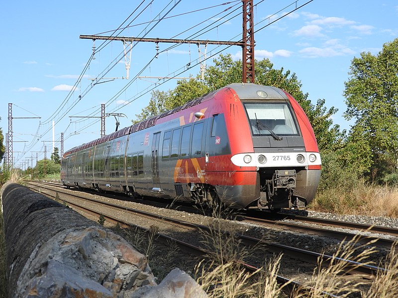 File:SNCF Nimes Montpellier 6217.JPG