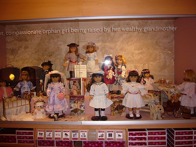 File:Samantha Parkington American Girl doll on display.jpg - Wikipedia