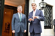 Secretary Kerry and Colombian President Santos Address Reporters Before Their Meeting in New York City (21682473998).jpg