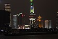 Shanghai-Skyline-06-Oriental Pearl Tower nachts-2012-gje.jpg