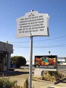The original Shockley building at 391 San Antonio Road, Mountain View, California, was a produce market in 2006 and has since been demolished. ShockleyBldg.jpg