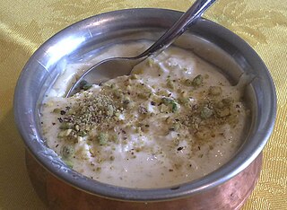 <i>Shrikhand</i> Indian food made from strained yogurt