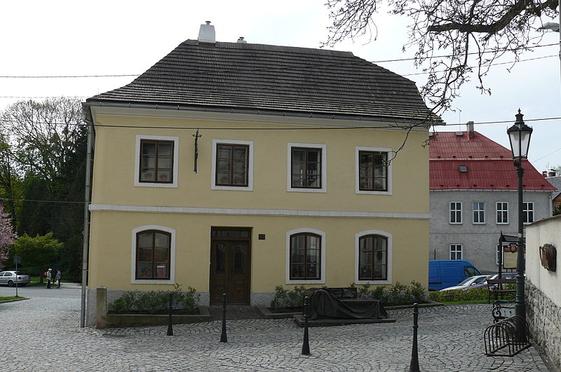 File:Sigmunt Freud house Pribor (2).JPG