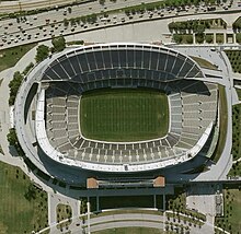 Resmin açıklaması Soldier Field aerial.jpg.