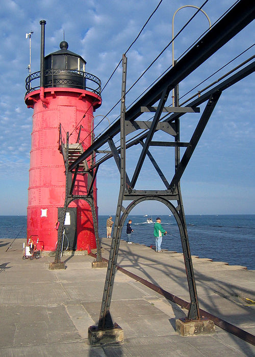 South Pier lighthouse