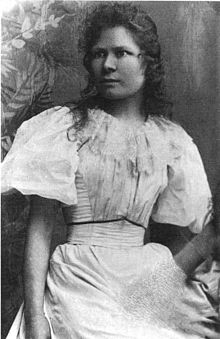 Стаава Хаавелинна в роли Маргареты в одноименной пьесе А. Киви, 1895 г.