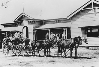 Former Bowen Post Office, 1908 StateLibQld 1 87120 Bowen Post Office, 1908.jpg