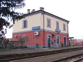 Stazione di Castegnato lato binari 2008.jpg