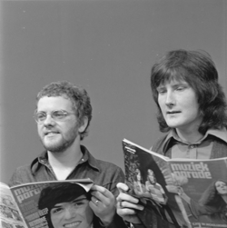 Gerry Rafferty (vas.) ja Joe Egan vuonna 1973