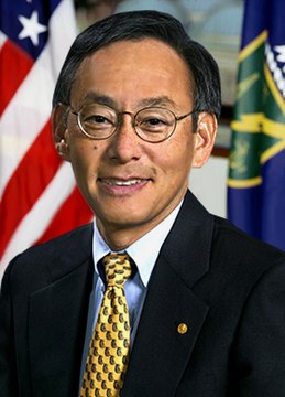 Steven Chu, Nobel prize winner in physics, 1997 and former United States Secretary of Energy.
