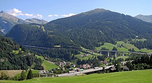 Obernberg valley crossing