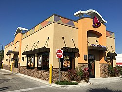 Taco Bell Miami (30782017124).jpg