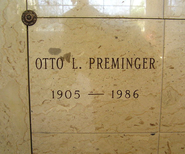 The niche of Otto Preminger in Woodlawn Cemetery (Bronx, New York)