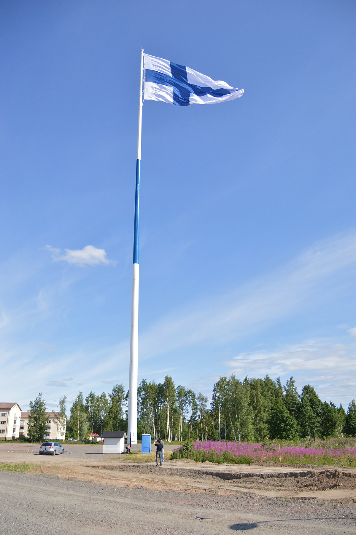 File:The world's largest flag of Finland in  - Wikimedia Commons