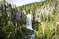 Tumalo Falls, Waterfalls, Oregon (31899212363).jpg