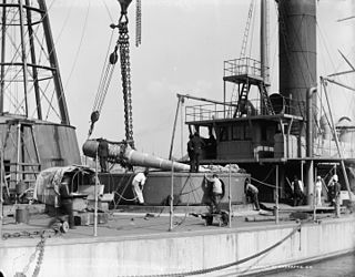 10-inch/31-caliber gun Naval gun