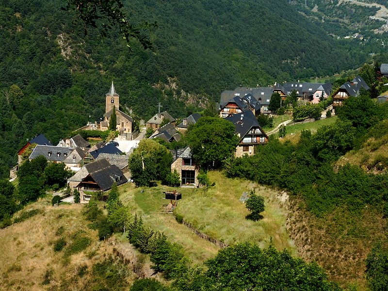 File:VAL D'ARAN - BETLAN - IB-763.jpg