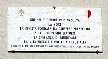 Via dei della robbia 50, plaque la voix de giuseppe prezzolini (2008) .JPG