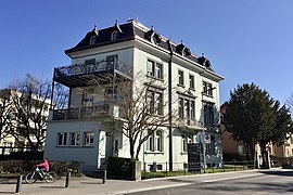 Heines Villa, renoviert.