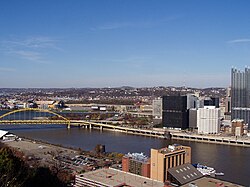 A view of the Wabash Bridge piers, 2004. Wabash Bridge piers.jpg