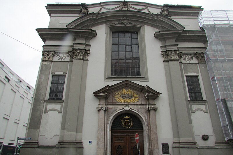 File:West Facade 19-05-20 266.jpg