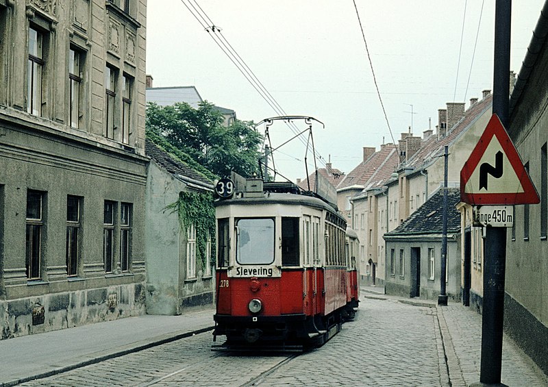 File:Wien-die-wiener-strassenbahnen-vor-1166293.jpg