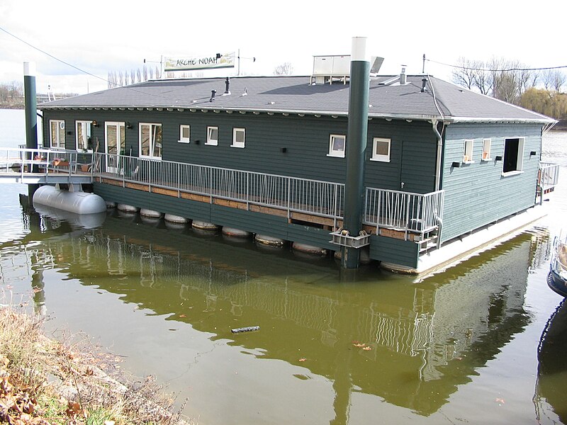 File:WiesbadenSchiersteinArcheNoahRestaurant.JPG