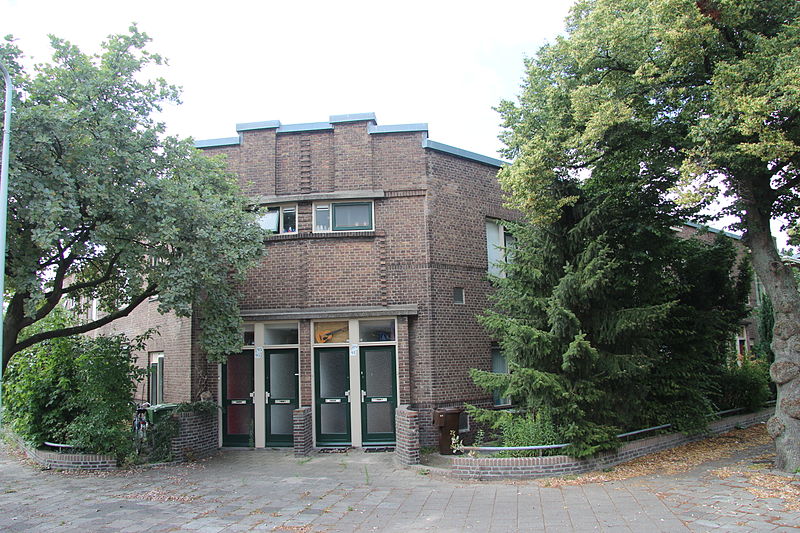 File:Woningen Lindestraat Leiden.jpg