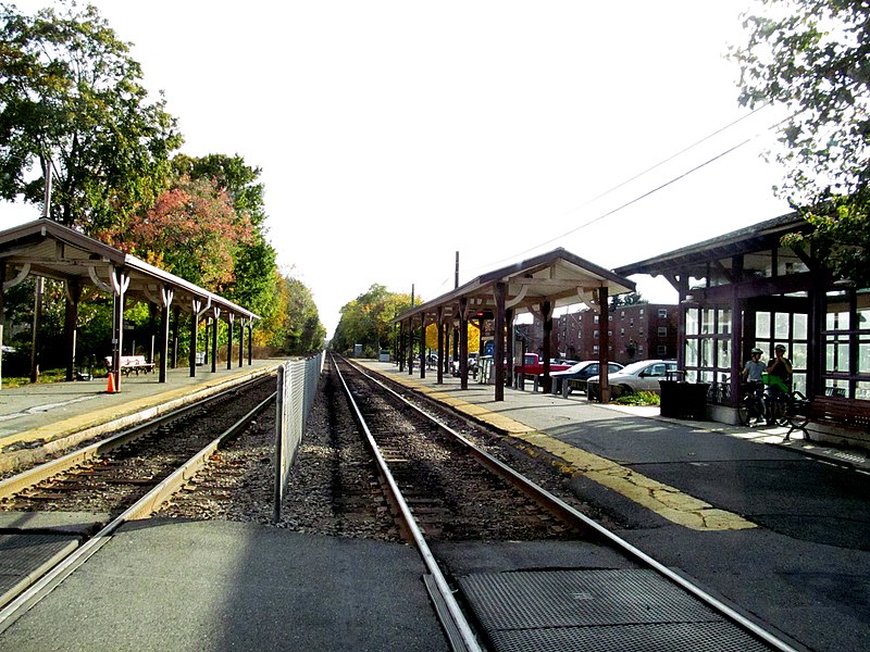 File:Wyoming Hill MBTA overexposed.JPG