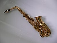 Yamaha YAS-25 Alto Saxophone 20080502.jpg