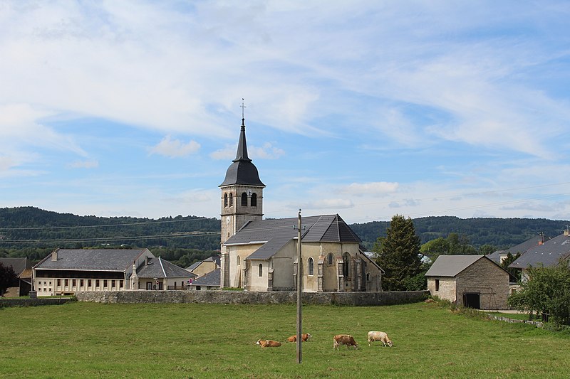 File:Église Sts Victor Ours Champdor Corcelles 16.jpg